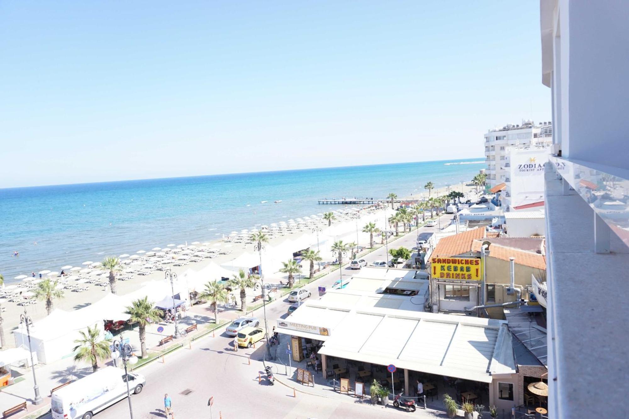 Lazuli Sea View Beachfront Ap 21 Larnaca Luaran gambar