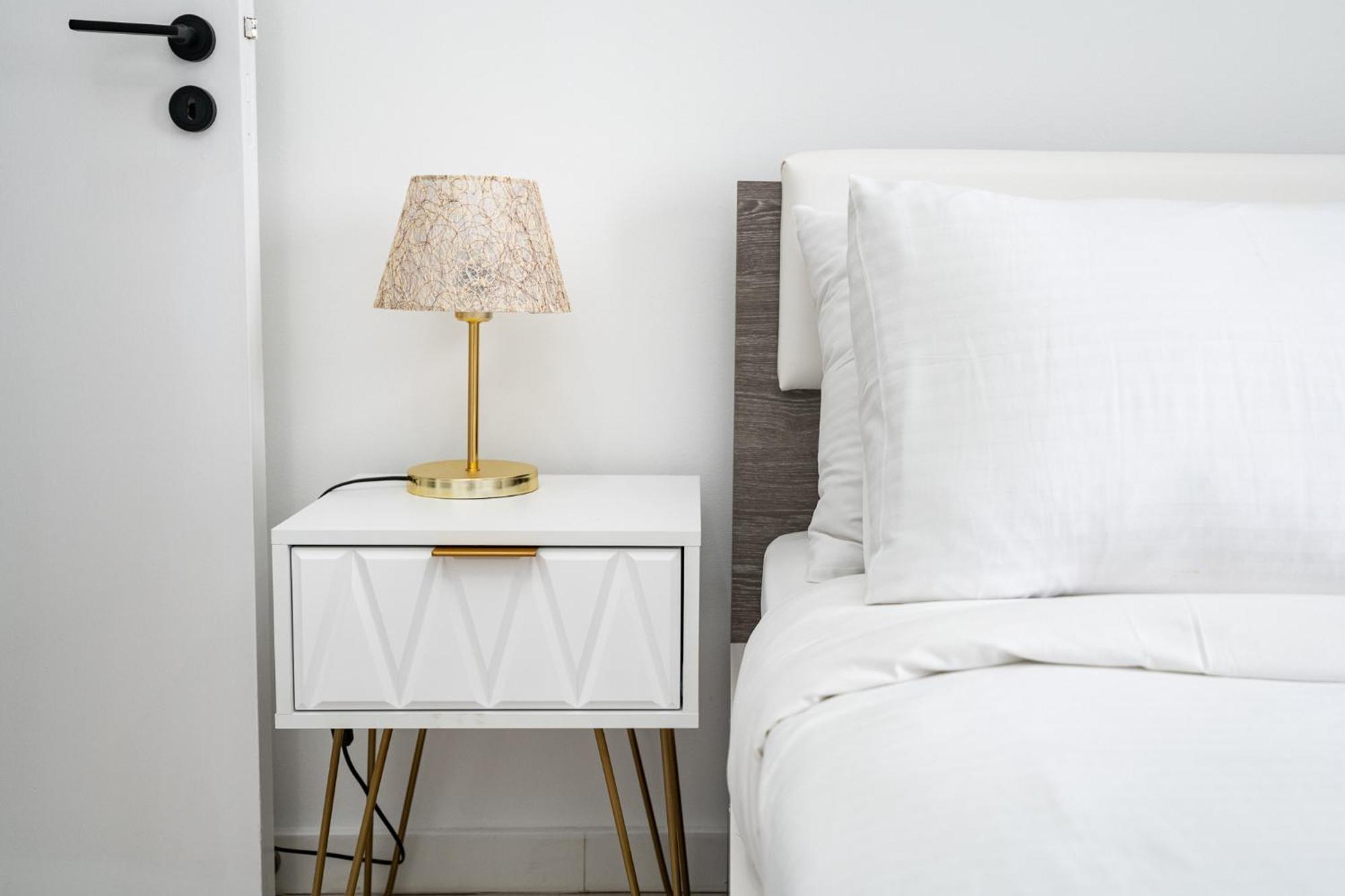 Lazuli Sea View Beachfront Ap 21 Larnaca Luaran gambar