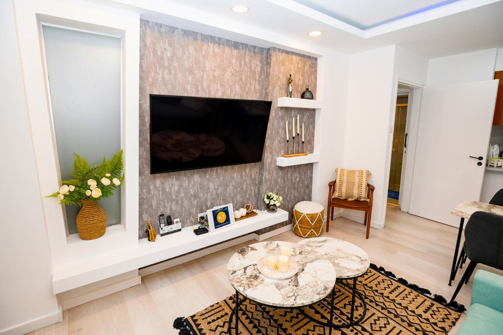 Lazuli Sea View Beachfront Ap 21 Larnaca Luaran gambar